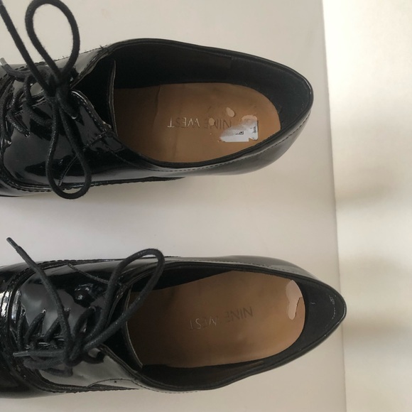 Nine West Faux Patent Leather Oxford Heels Black Size 9 Dark Academia Goth - Picture 5 of 11